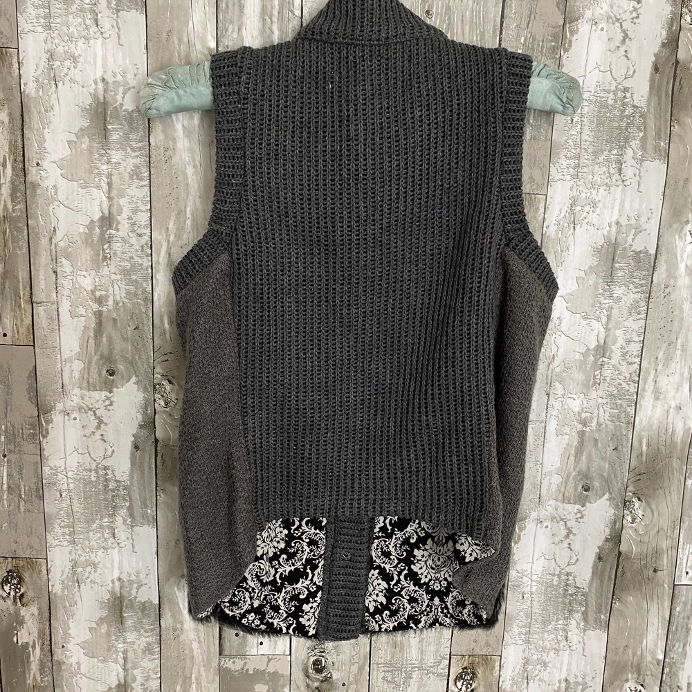 Miss me grey faux fur vest S - Picture 6 of 6